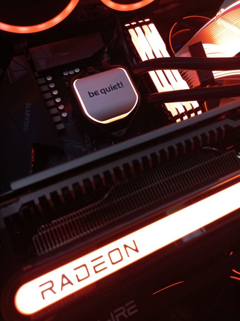 Custom PC build από το Ultimate PC Build
